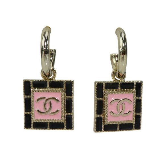 CHANEL Black Logo Earrings - Picture 1 of 5